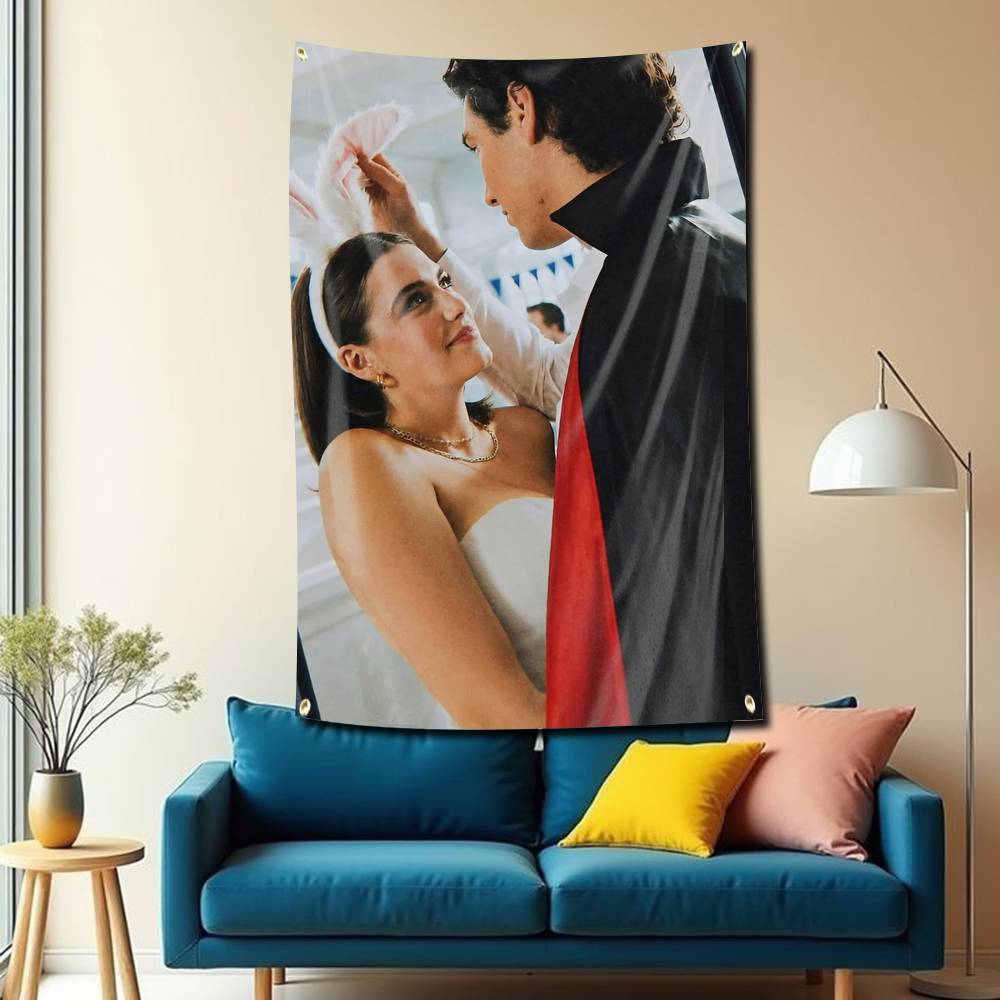 TV-OFF Campus Hannah x Garrett - Outdoor Camping Tv ulasan dan harga